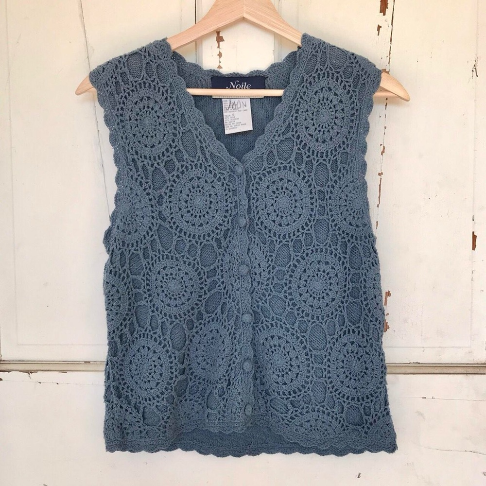 Vintage 90’s Women's Teal Crochet Vest - Picture 2 of 3